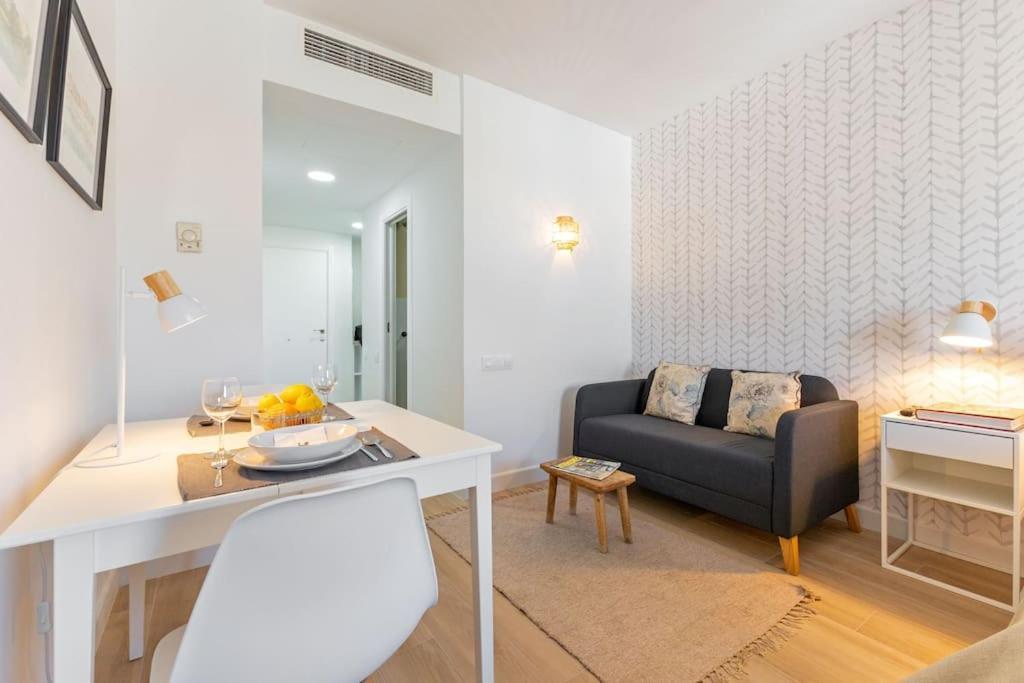 New Suite Reformada Con Excelente Ubicacion Sevilla Exterior foto