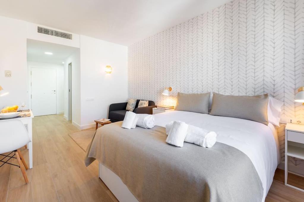 New Suite Reformada Con Excelente Ubicacion Sevilla Exterior foto