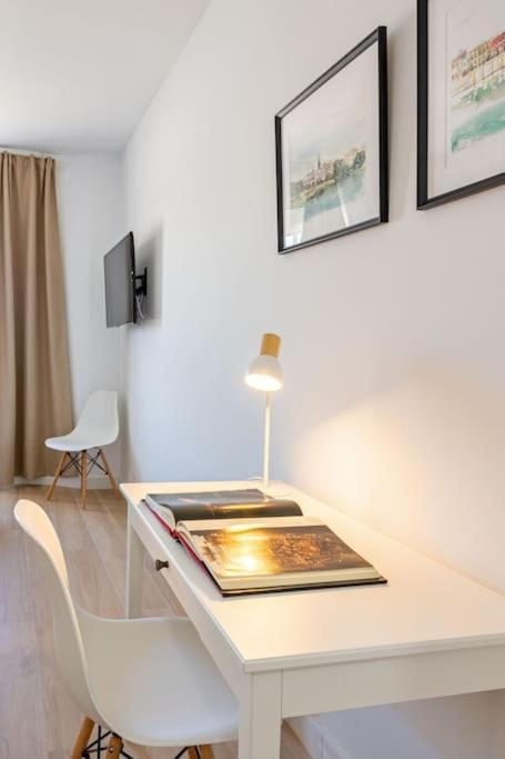 New Suite Reformada Con Excelente Ubicacion Sevilla Exterior foto